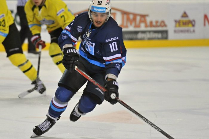 Ilustračný obrázok k článku Novozámocká kabína hlási ďalšiu novú tvár: Útok posilnil bývalý hráč Nitry