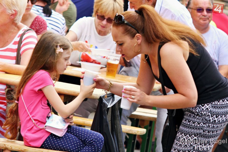 Ilustračný obrázok k článku FOTO, VIDEO: Zobor ožil Svätourbanskými slávnosťami, zábava trvala tri dni