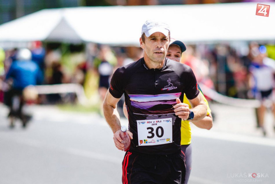 Ilustračný obrázok k článku Vstupuje do dospelosti: Štúrovo a Ostrihom spojí 18. ročník obľúbeného behu