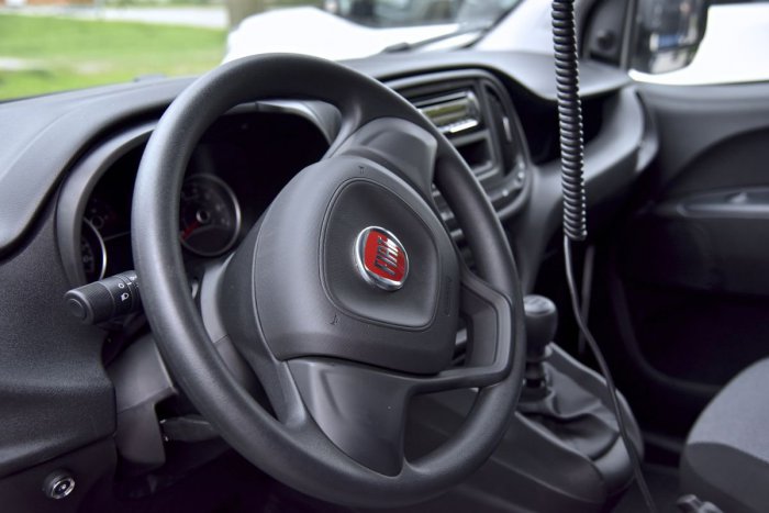 Ilustračný obrázok k článku Polícia vodičom: Presťahovali ste sa do iného okresu? Takto prepíšete vaše auto