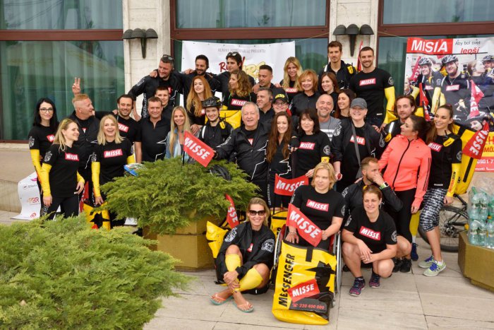 Ilustračný obrázok k článku Herci, speváci aj športovci budú jazdiť po Bratislave v úlohe cyklokuriérov