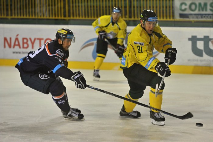 Ilustračný obrázok k článku Handlovský novou posilou Zvolena. V drese HKM pokračuje Ulrych