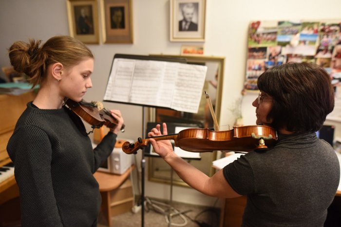 Ilustračný obrázok k článku Krásne gesto od ZUŠ v Trnave: Svojho velikána si hrdo uctia koncertom