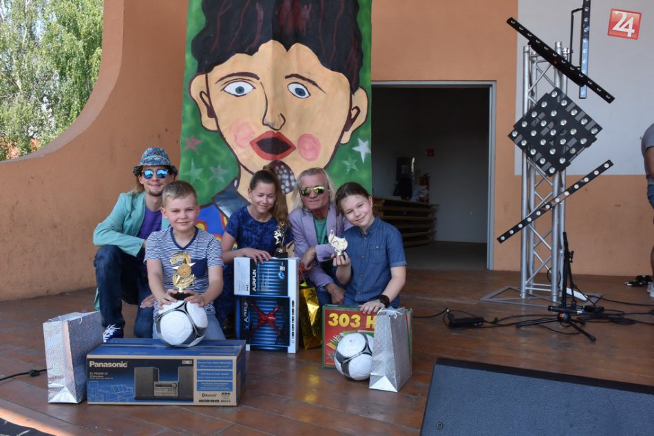 Ilustračný obrázok k článku Víťazom detskej speváckej súťaže Hviezdička je Matúš Gieci