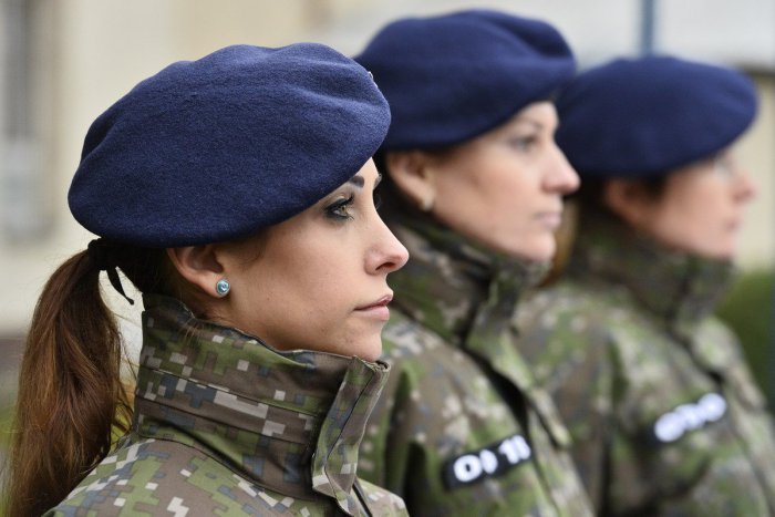 Ilustračný obrázok k článku Rezort chce väčšie kompetencie pre Vojenskú políciu: Týkajú sa aj dronov