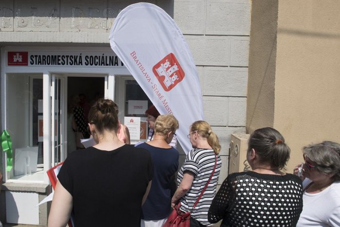 Ilustračný obrázok k článku V Starom Meste otvorili sociálnu výdajňu pre ľudí s nízkym príjmom