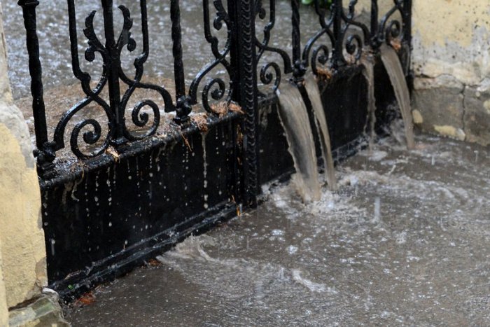 Ilustračný obrázok k článku Tropickému počasiu je koniec: Pripravte sa na početné búrky