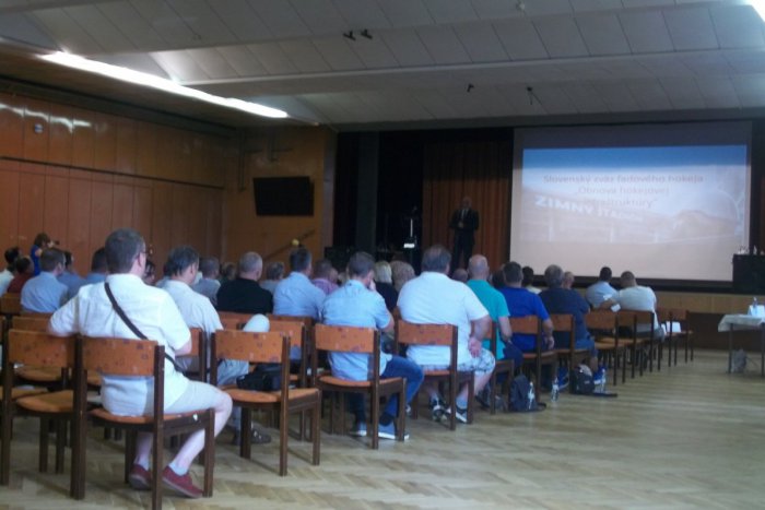 Ilustračný obrázok k článku V Šali sa konala konferencia: Bude tu opäť vyrastať hokejová mlaď? FOTO