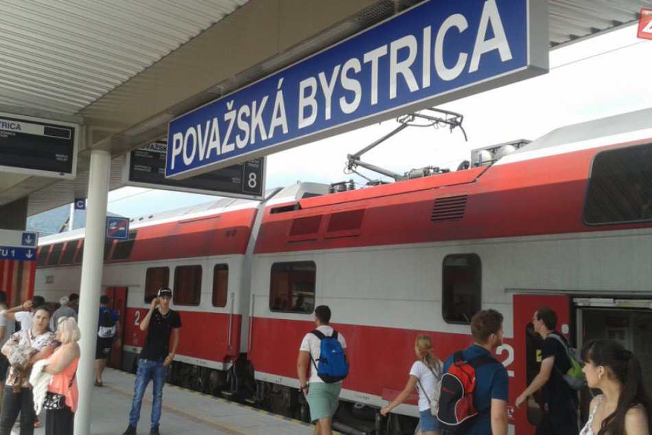 Ilustračný obrázok k článku Cestovanie z a do Považskej bude na dlhšie: Dotýka sa to týchto spojov