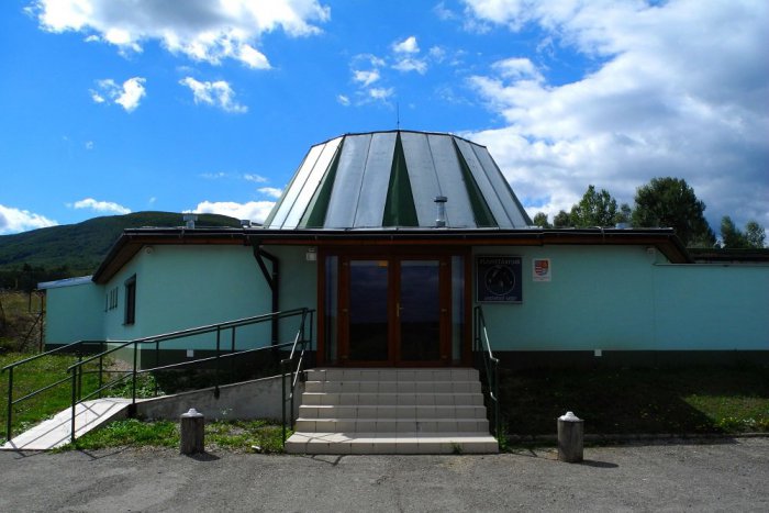 Ilustračný obrázok k článku Rozhodla vynikajúca kondícia tmavej oblohy: V Poloninách umiestnili unikátny prístroj!