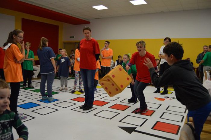 Ilustračný obrázok k článku Zvolenčania sa pokúsia pokoriť rekord. Budú hromadne hrať živé i stolné Človeče