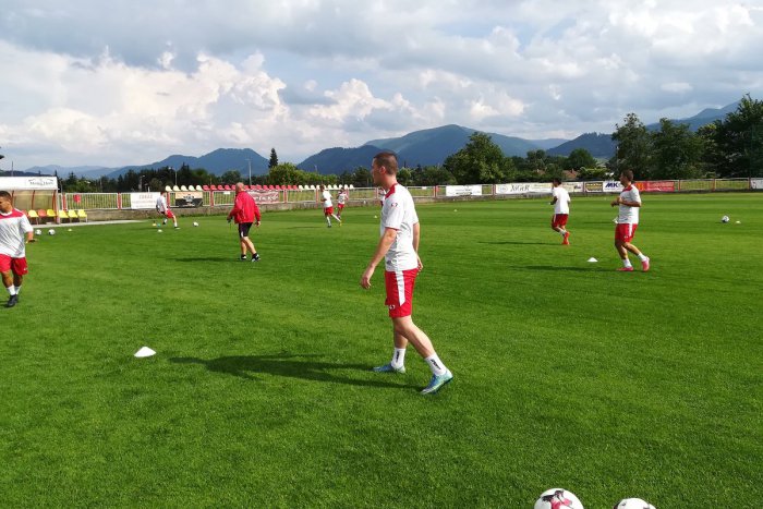 Ilustračný obrázok k článku Tatran sa predstavil na domácom ihrisku: Ako sa Liptákom darilo proti Bystrici?