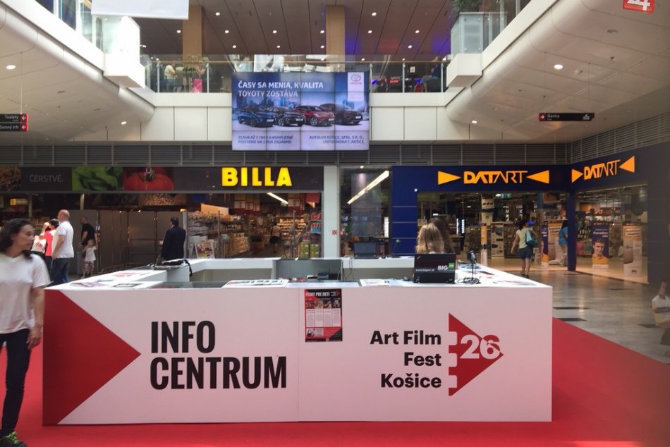 Ilustračný obrázok k článku Chcete byť v blízkosti hereckých hviezd? Prihláste sa ako dobrovoľník na Art Film fest