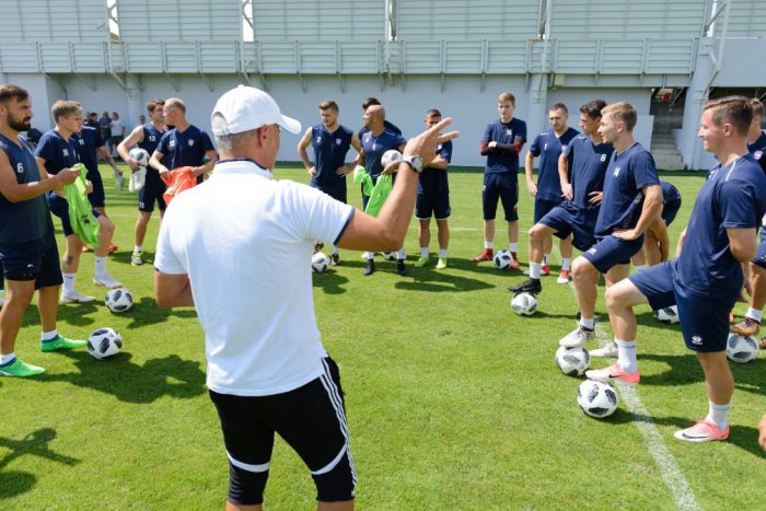 Ilustračný obrázok k článku Odchody a príchody ViOnu: Odišlo sedem hráčov, nových je zatiaľ dvanásť