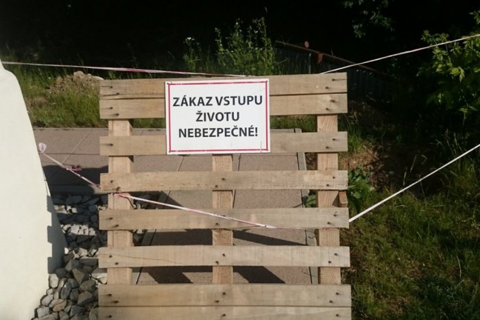 Ilustračný obrázok k článku FOTO: Na takýto oznam môžete naraziť blízko skladu soli v Prešove. O čo ide?