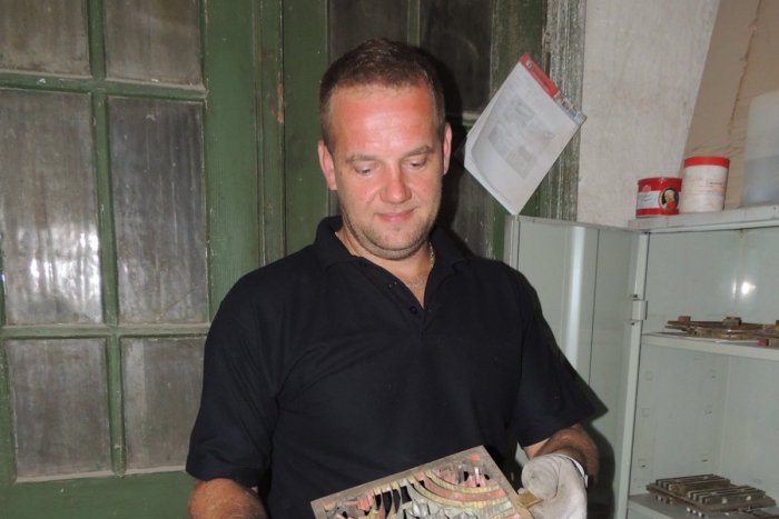 Ilustračný obrázok k článku Hliníčan Ľubo je majstrom nevšedného remesla: Jeho výrobky putujú i za hranice