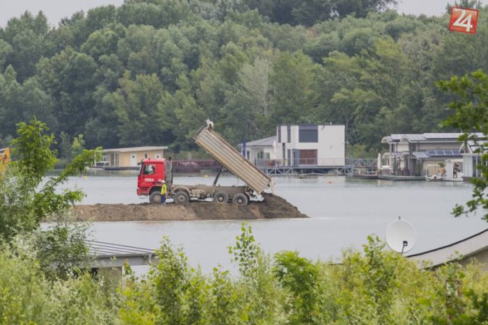 Ilustračný obrázok k článku Polícia začala konať v prípade možného znečistenia Jarovského ramena