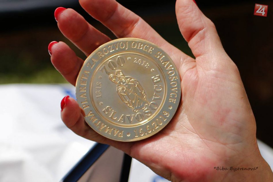 Ilustračný obrázok k článku Slavošovce oslavujú 700. výročie prvej písomnej zmienky: Vedenie obce ocenilo 26 občanov, FOTO