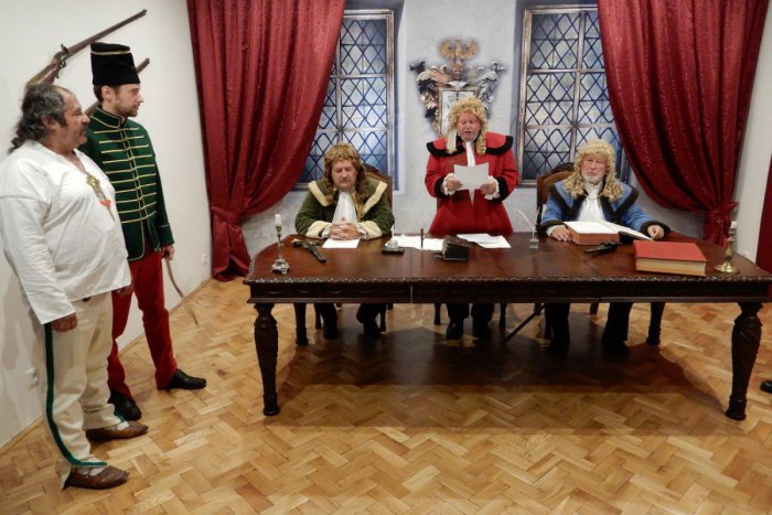 Ilustračný obrázok k článku Mikulášske múzeum s novou, originálnou expozícou: Selfie aj na dereši, FOTO