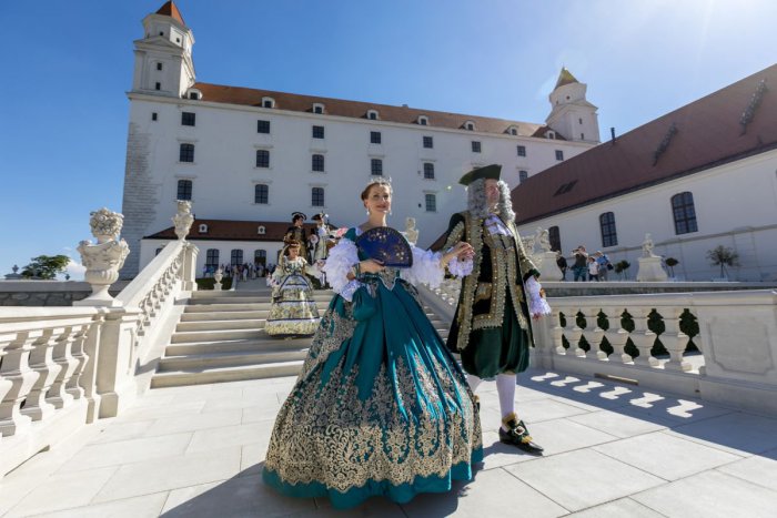 Ilustračný obrázok k článku RANNÁ ŠTVORKA: Pred 277 korunovali v Bratislave za uhorskú kráľovnú Máriu Teréziu