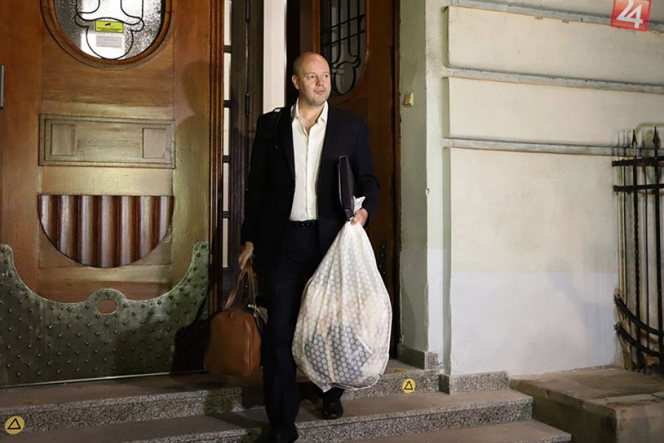 Ilustračný obrázok k článku Rusko s Kočnerom sa vyhli väzbe: Súd rozhodol o stíhaní na slobode, FOTO