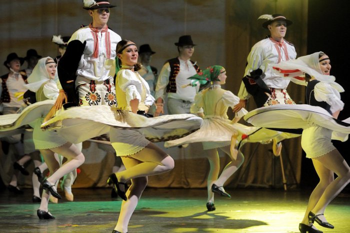 Ilustračný obrázok k článku Má už 50 rokov a Prešovu robí dobré meno: Predstavujeme vám folklórny súbor Šarišan