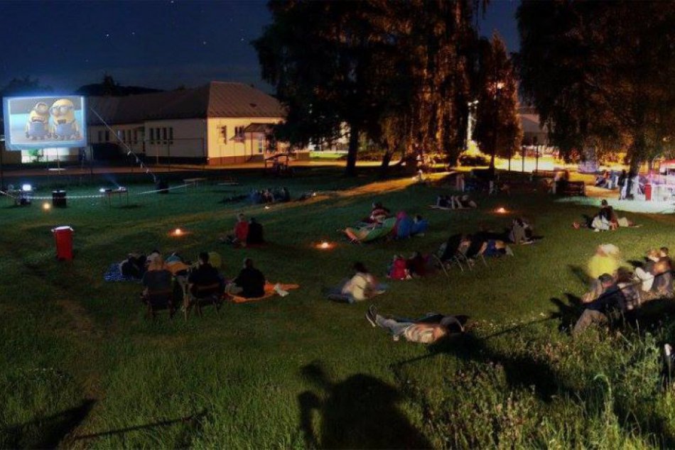Ilustračný obrázok k článku Letné kino v našom meste: Summer biograf 2018 prináša tento PROGRAM