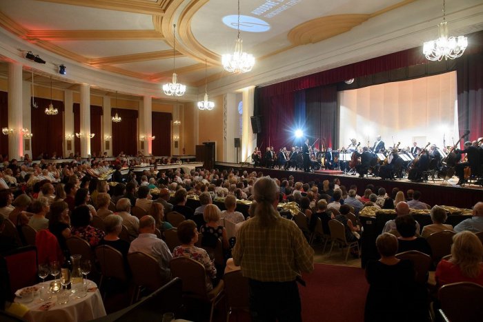 Ilustračný obrázok k článku 73. ročník Hudobného leta v Trenčianskych Tepliciach: Prinášame kompletný PROGRAM