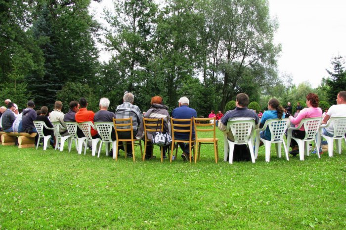 Ilustračný obrázok k článku Krásne výročie: Modrý domček v Považskom Chlmci pomáha už štrnásť rokov, FOTO