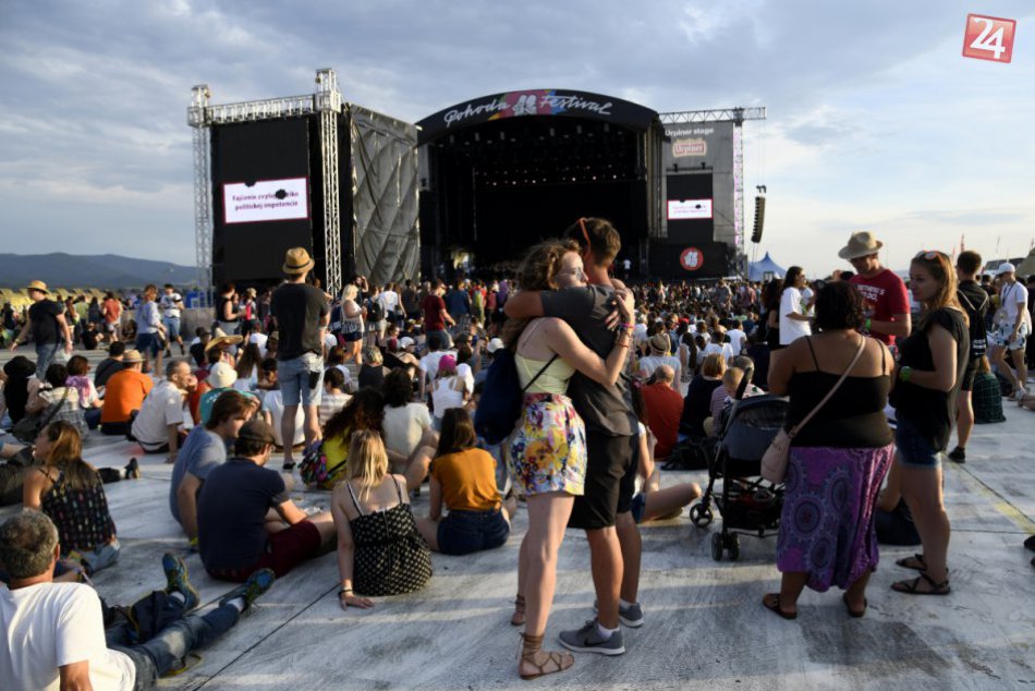 Ilustračný obrázok k článku Pohoda v plnom prúde: FOTO z trenčianskeho letiska