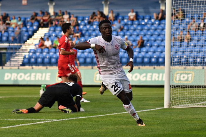 Ilustračný obrázok k článku Trenčín prišiel o svoju oporu: Namierila si to za Matúšom Berom