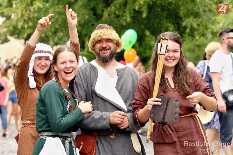 Ilustračný obrázok k článku FOTO a VIDEO: Festival Pribinova Nitrawa preniesol podhradie do stredoveku