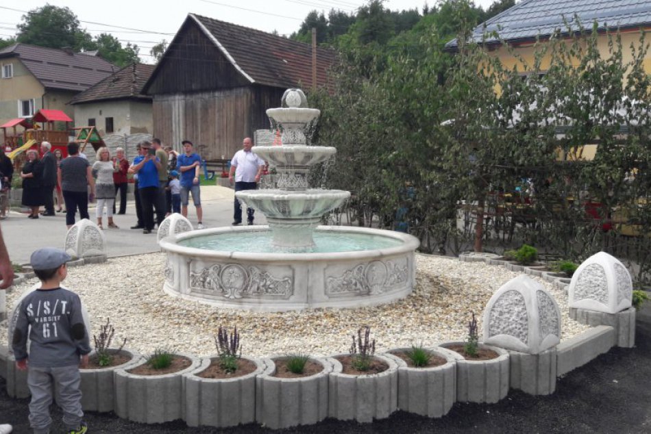 Ilustračný obrázok k článku Dedinka v Považskobystrickom okrese značne opeknela: Veď pozrite na VIDEO a FOTO