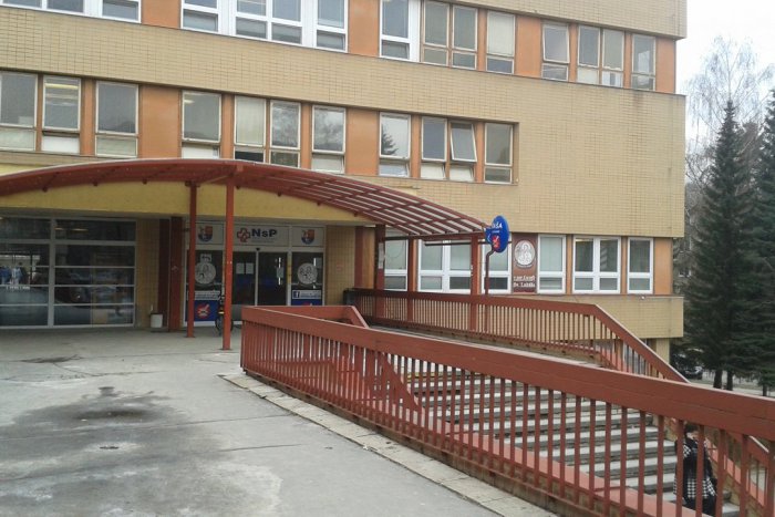 Ilustračný obrázok k článku Považskobystrická nemocnica podala pomocnú ruku: Prichýlila nových hostí