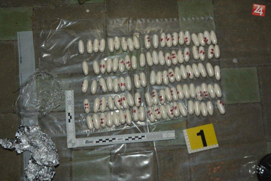 Ilustračný obrázok k článku FOTO z veľkej drogovej razie: Obvinený je aj Prievidžan (32)!