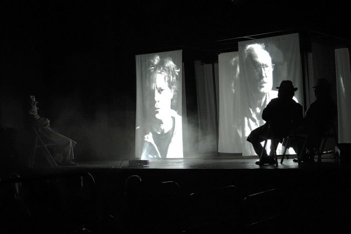 Ilustračný obrázok k článku Železnice Slovenskej republiky predávajú kultúrny dom. Zvolenčania môžu prísť o koncerty