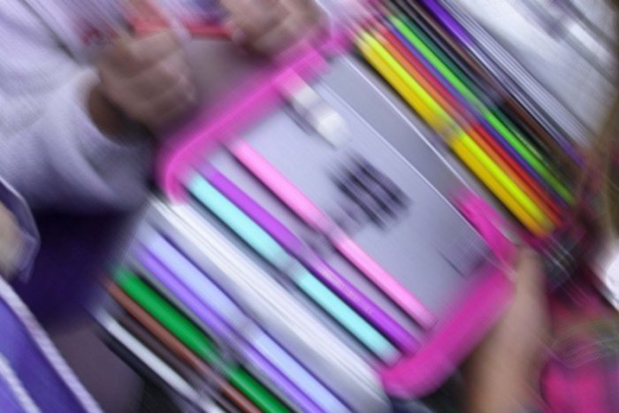 Ilustračný obrázok k článku Slováci môžu pomôcť: Do konca leta prebieha zbierka školských pomôcok