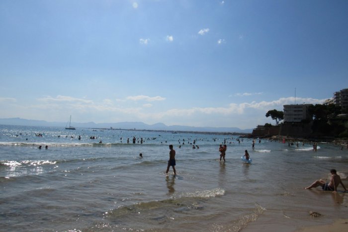 Ilustračný obrázok k článku Krásny čin prešovského policajta Štefana počas dovolenky: Zachránil život chlapčeka (6)