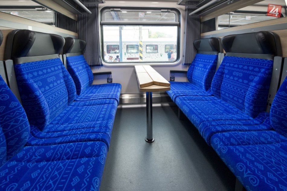 Ilustračný obrázok k článku VIDEO: Poťahy sedadiel vo vynovených vozňoch budú mať ľudový motív čičmianskeho vzoru