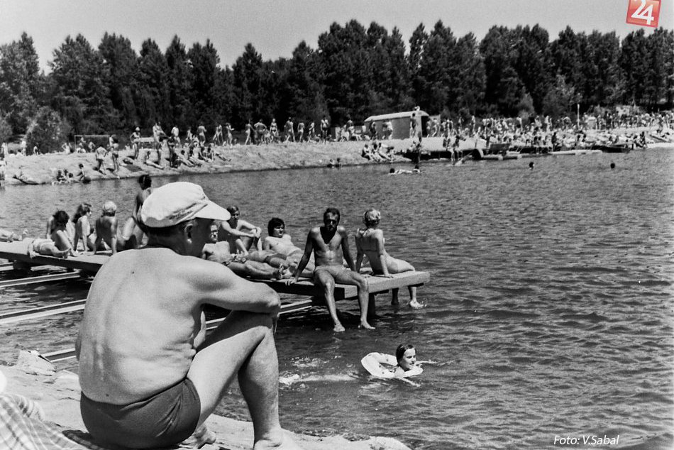 Ilustračný obrázok k článku Nájdete sa na archívnych fotkách z Prešova? Legendárne kúpalisko Delňa v OBRAZOCH