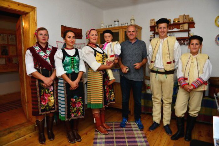 Ilustračný obrázok k článku FOTO: Ján Lunter naprieč Horehroním! Predseda kraja vymenil kanceláriu za čerstvý vzduch