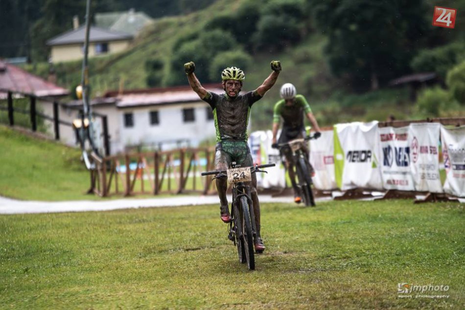 Ilustračný obrázok k článku Senzačný výkon Haringa. Cyklista bystrickej Dukly s titulom majstra SR v horskej cyklistike