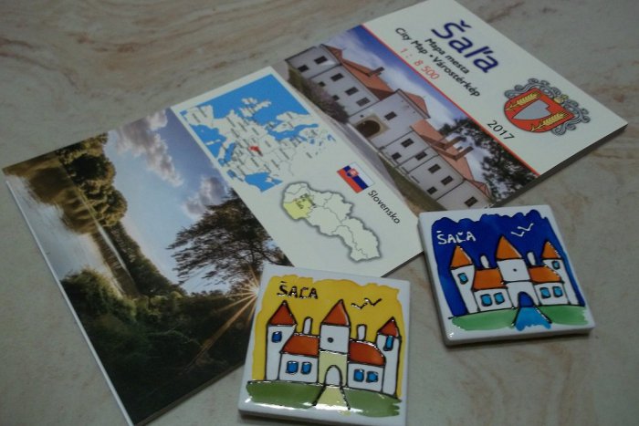 Ilustračný obrázok k článku V Šali opäť podporia cestovný ruch: Reklamné predmety hravou formou