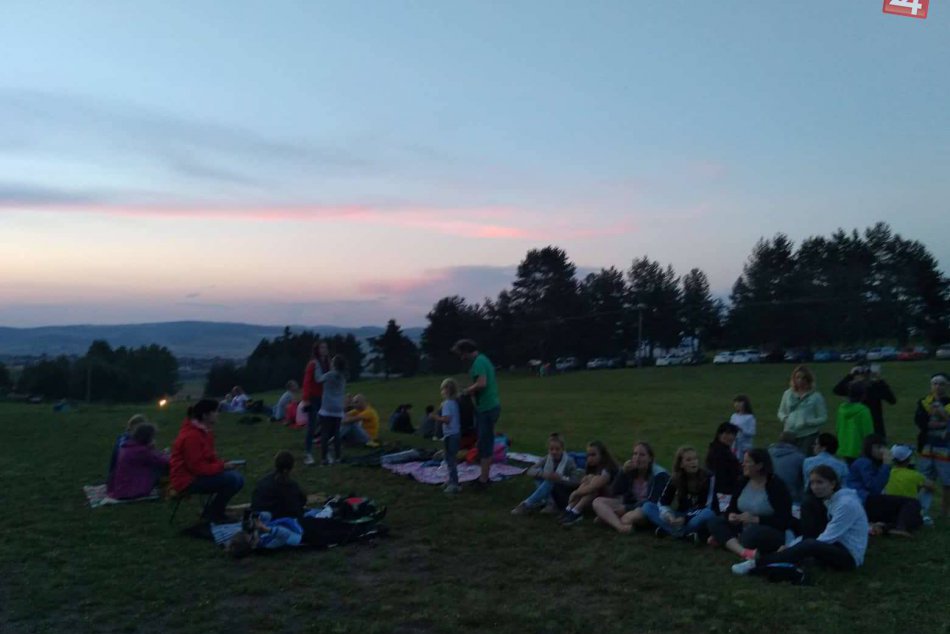 Ilustračný obrázok k článku Vesmírne divadlo ľudia sledovali i z prírodnej hvezdárne: Takto to vyzeralo na Ďurkovci