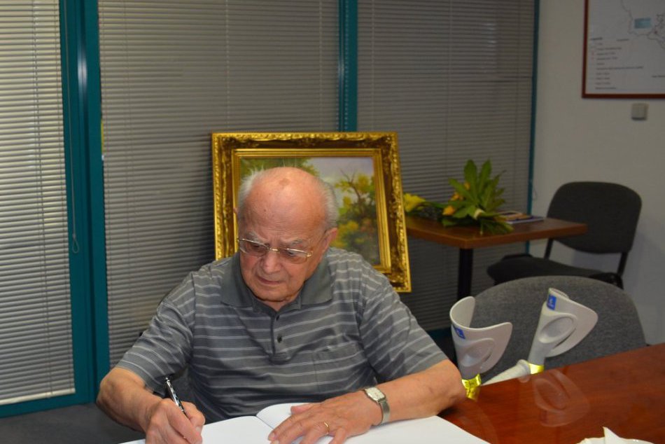 Ilustračný obrázok k článku Významná osobnosť Trnavy oslávila jubileum: Jozef Šimončič s okrúhlymi narodeninami