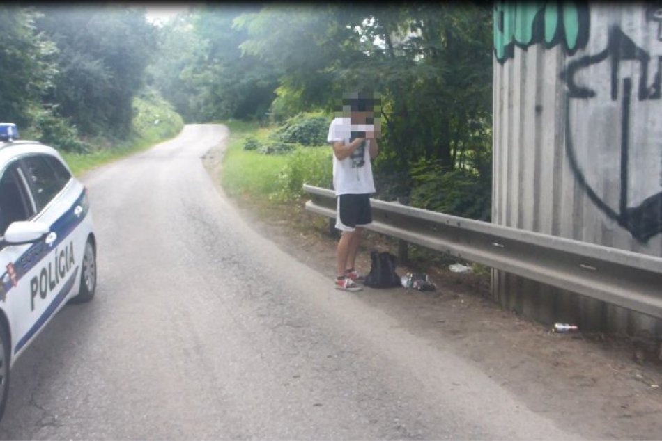 Ilustračný obrázok k článku FOTO: Dvojica sprejerov zo Zvolena si zavarila. Policajti mladíkov načapali priamo pri čine