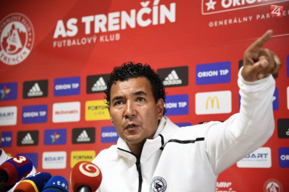 Ilustračný obrázok k článku Tréner Moniz v Trenčíne skončil: Už nechce byť prekážkou k úspechom AS Trenčín