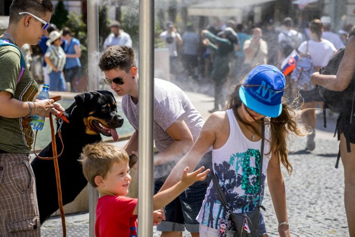 Ilustračný obrázok k článku Prvý augustový víkend v Trenčíne: Osviežte sa dávkou zábavy