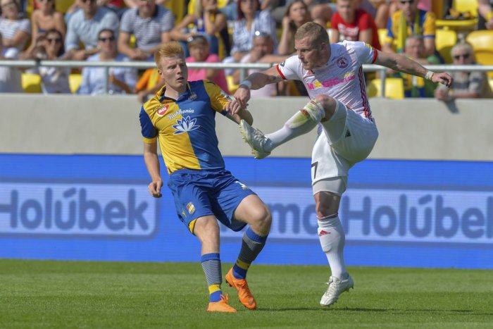 Ilustračný obrázok k článku FC ViOn získal posilu z Trenčína: Do klubu prichádza obranca Čögley