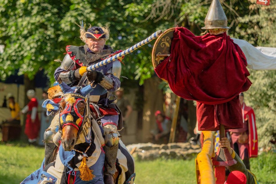 Ilustračný obrázok k článku Rytieri na Devíne prinesú na hrad obdobie uhorsko-tureckých vojen